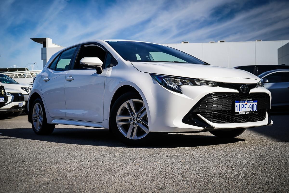 Toyota Corolla image 1