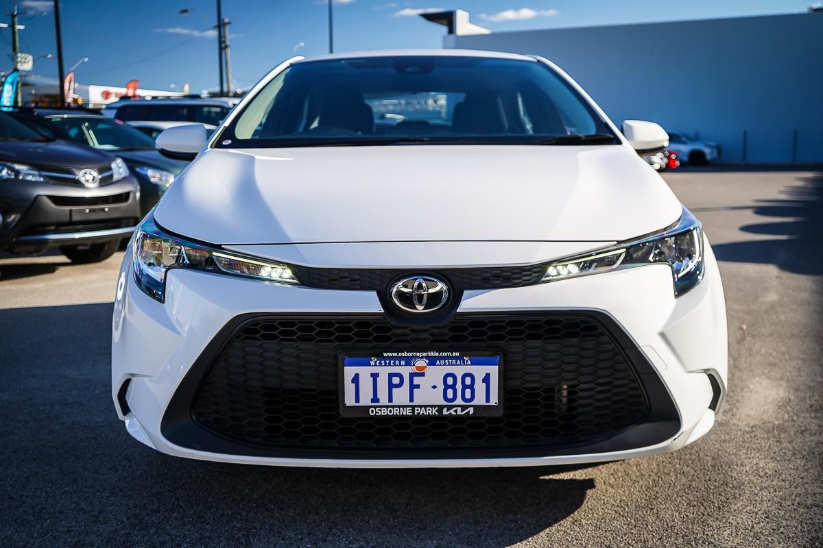 Toyota Corolla image 4