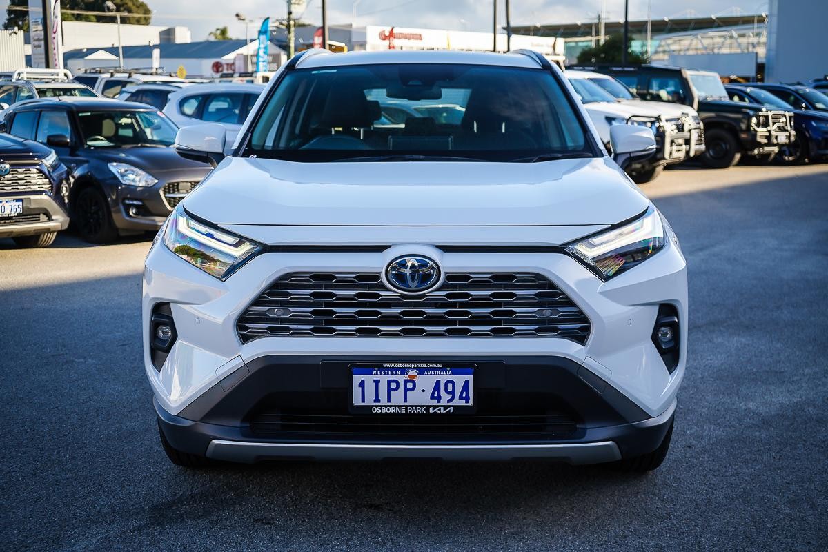 Toyota Rav4 image 4