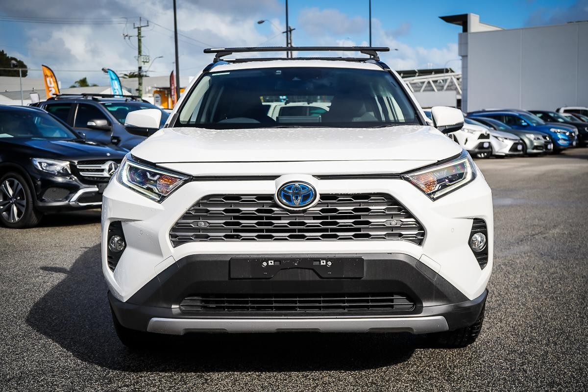 Toyota Rav4 image 4