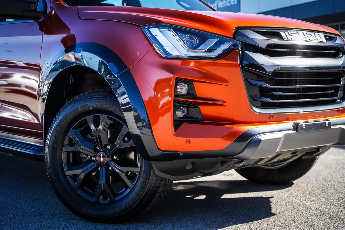 Isuzu D-max image 2