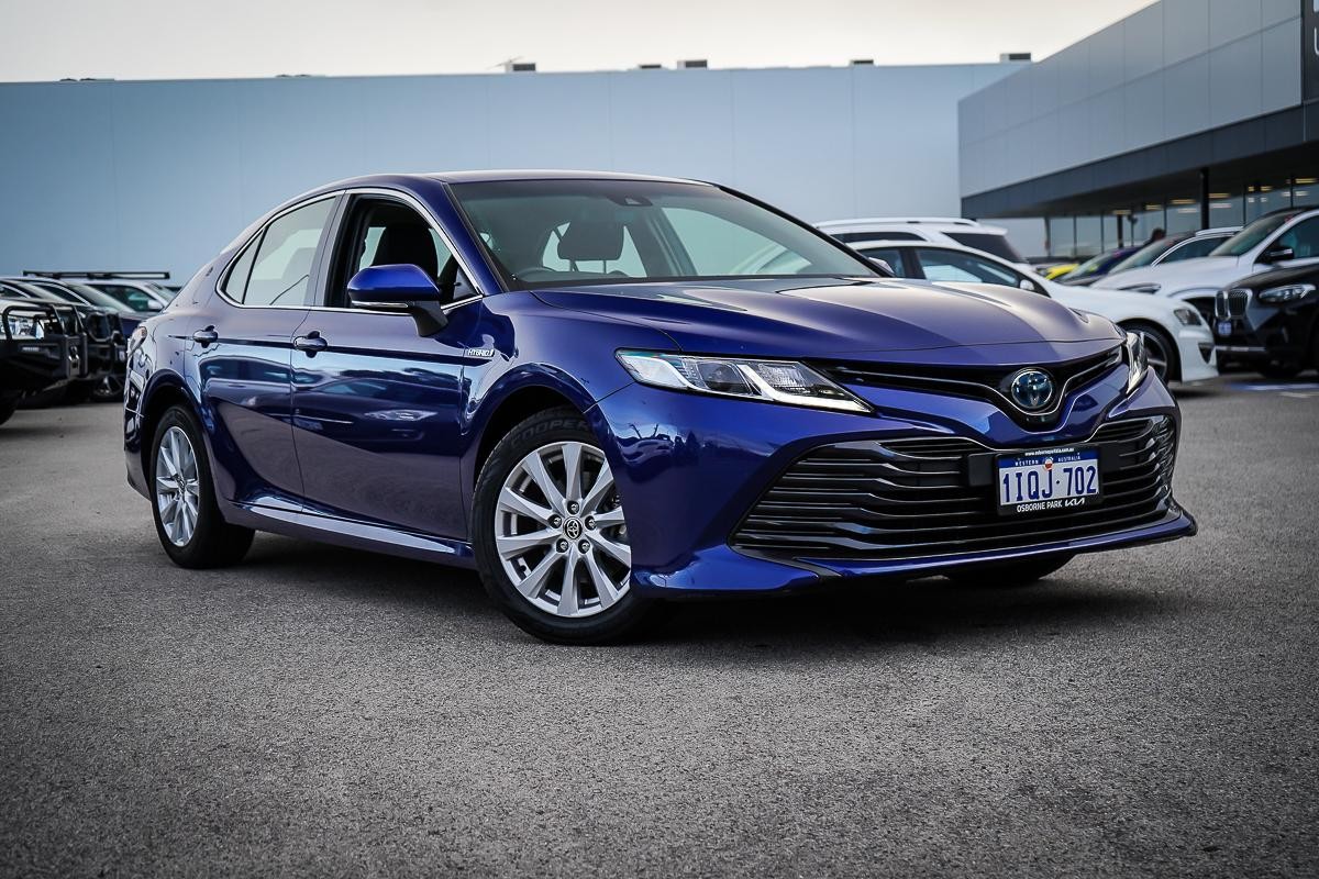 Toyota Camry image 1