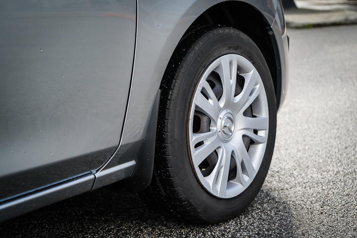 Mazda 2 image 3