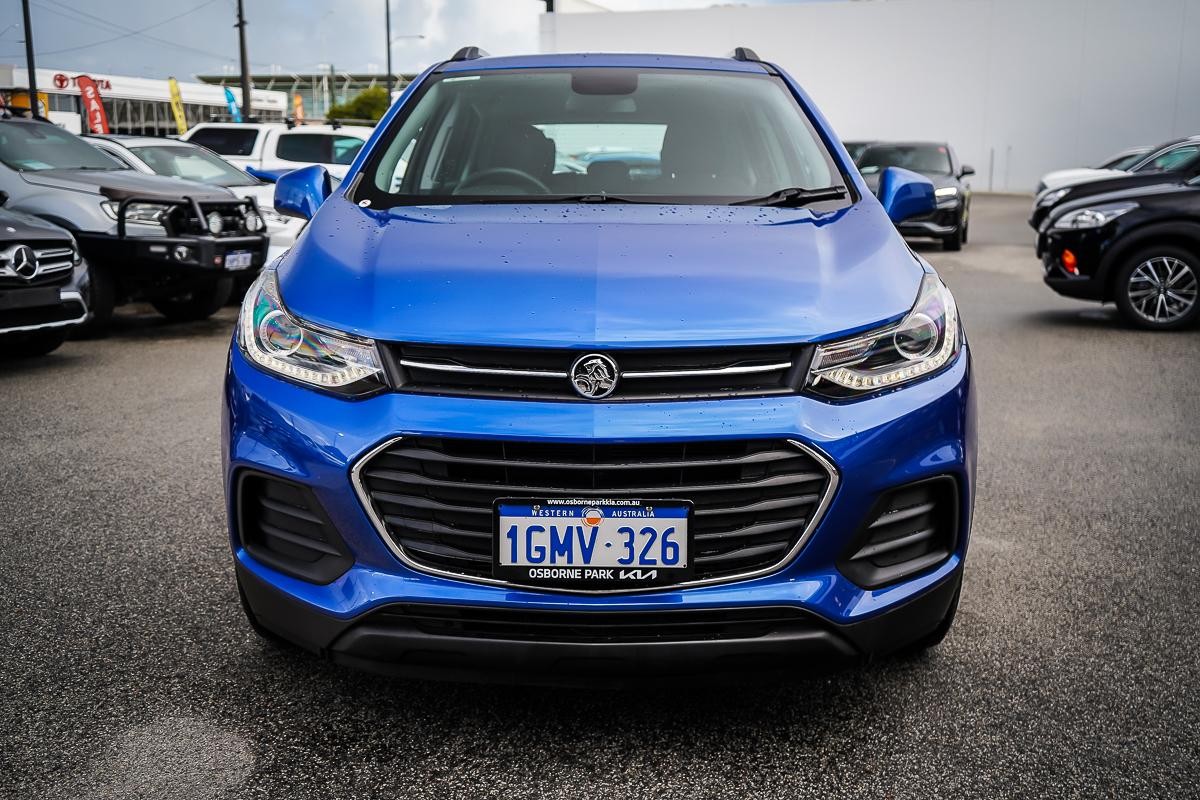 Holden Trax image 4