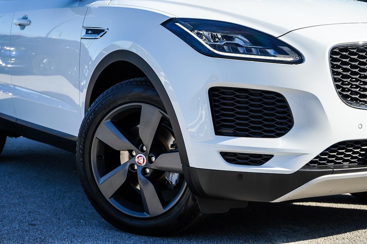 Jaguar E-pace image 2