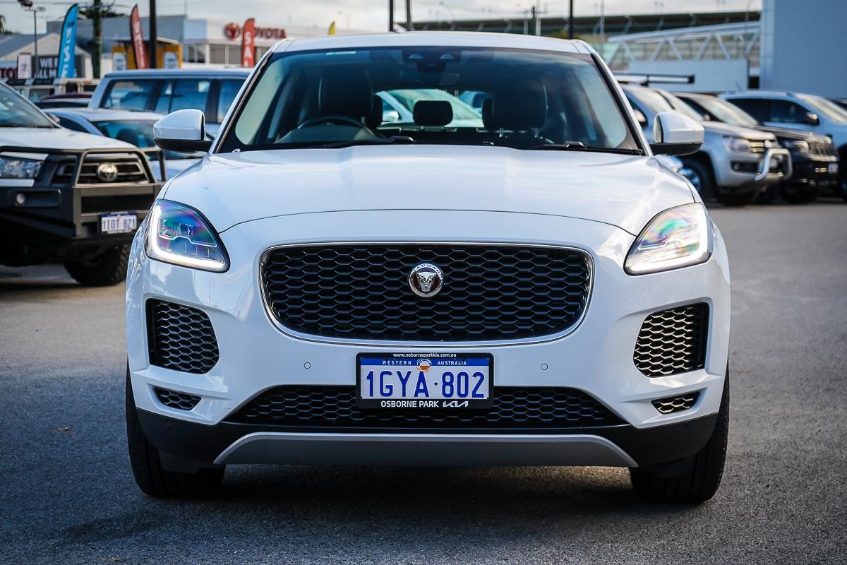 Jaguar E-pace image 4