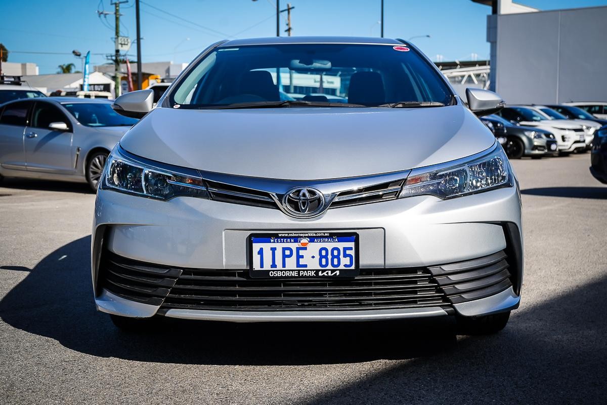 Toyota Corolla image 4