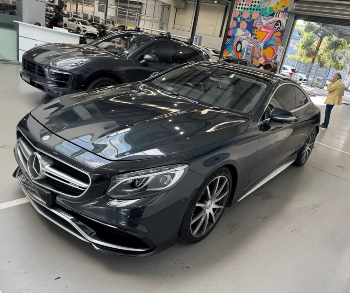 Mercedes Benz S-class image 1