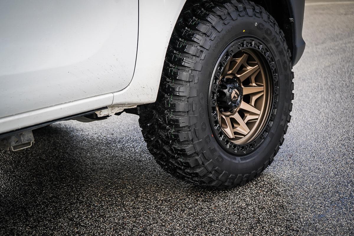 Toyota Hilux image 3