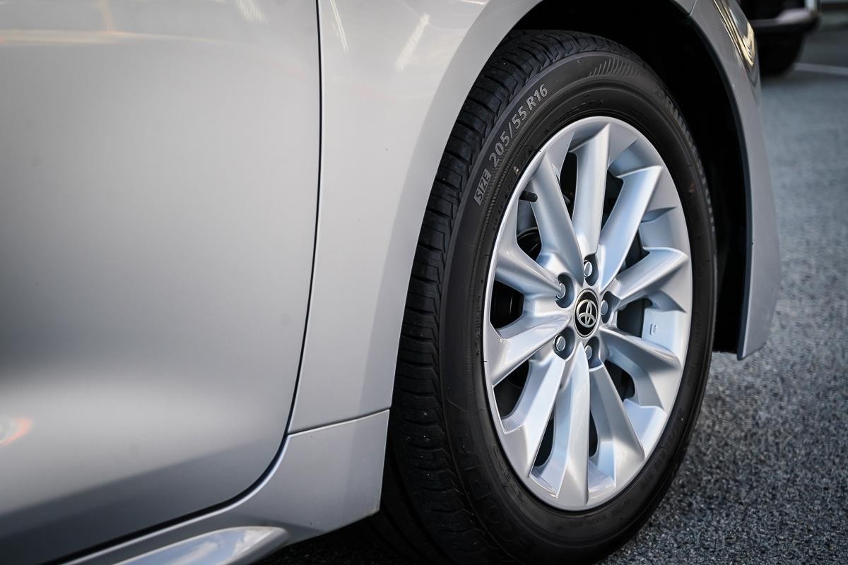 Toyota Corolla image 3