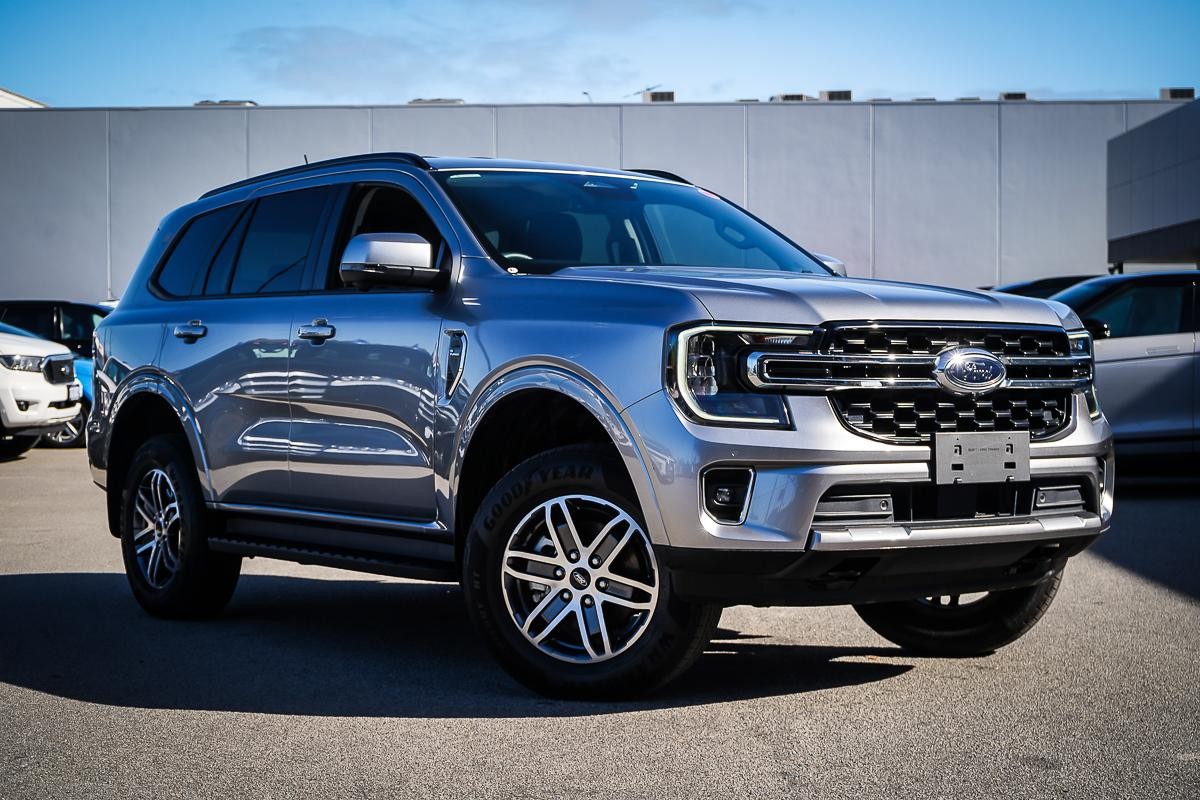 Ford Everest image 1