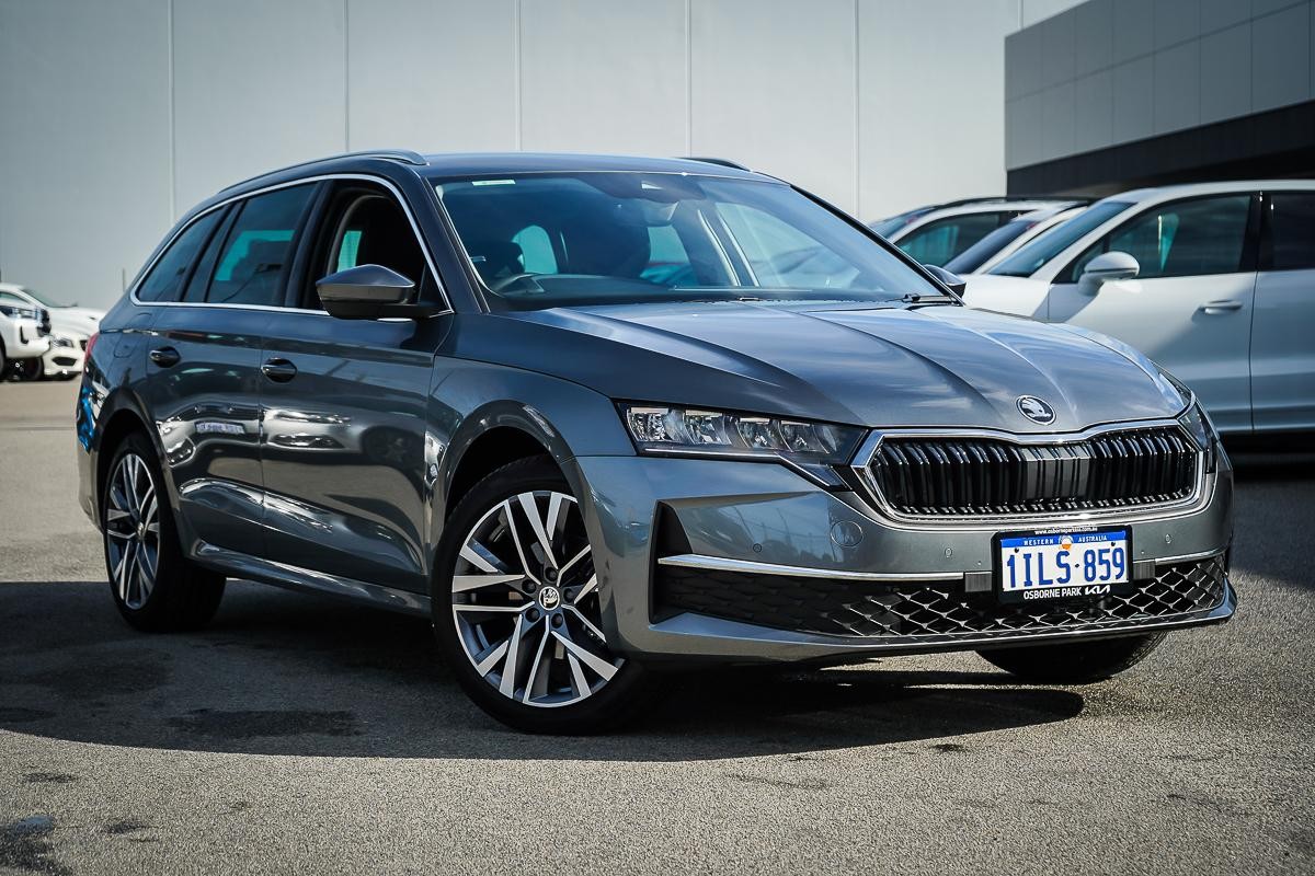 Skoda Octavia image 1