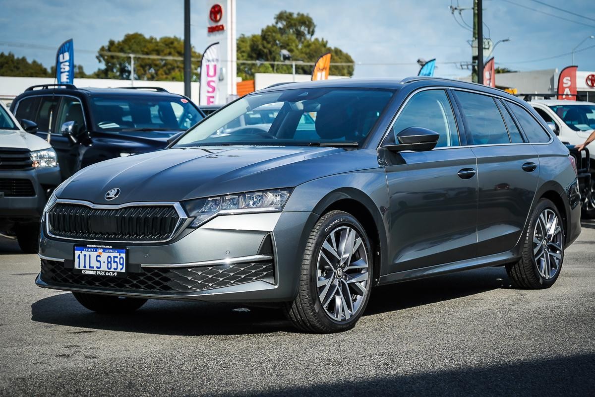 Skoda Octavia image 4