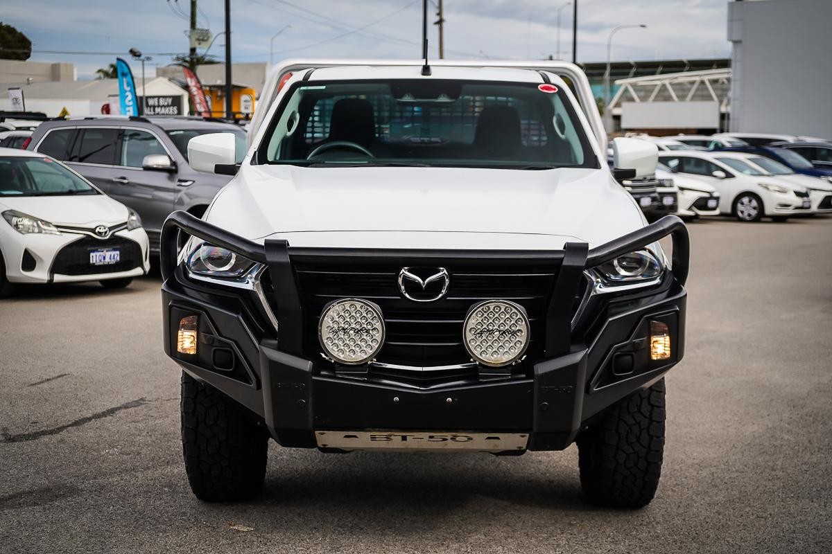 Mazda Bt-50 image 4