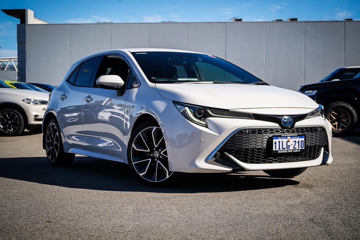 Toyota Corolla image 1