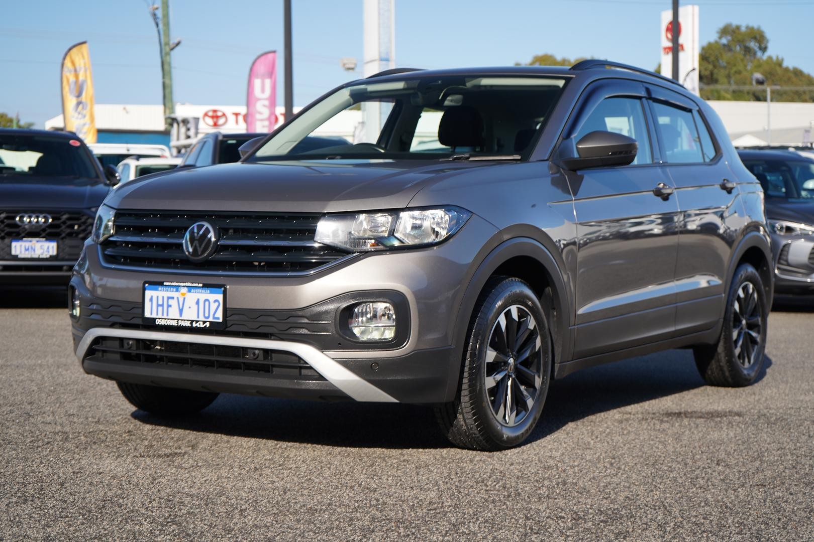 Volkswagen T-cross image 4