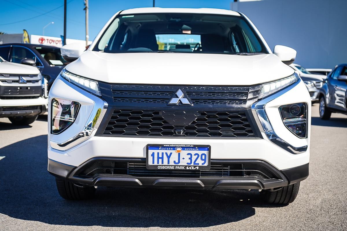 Mitsubishi Eclipse Cross image 3