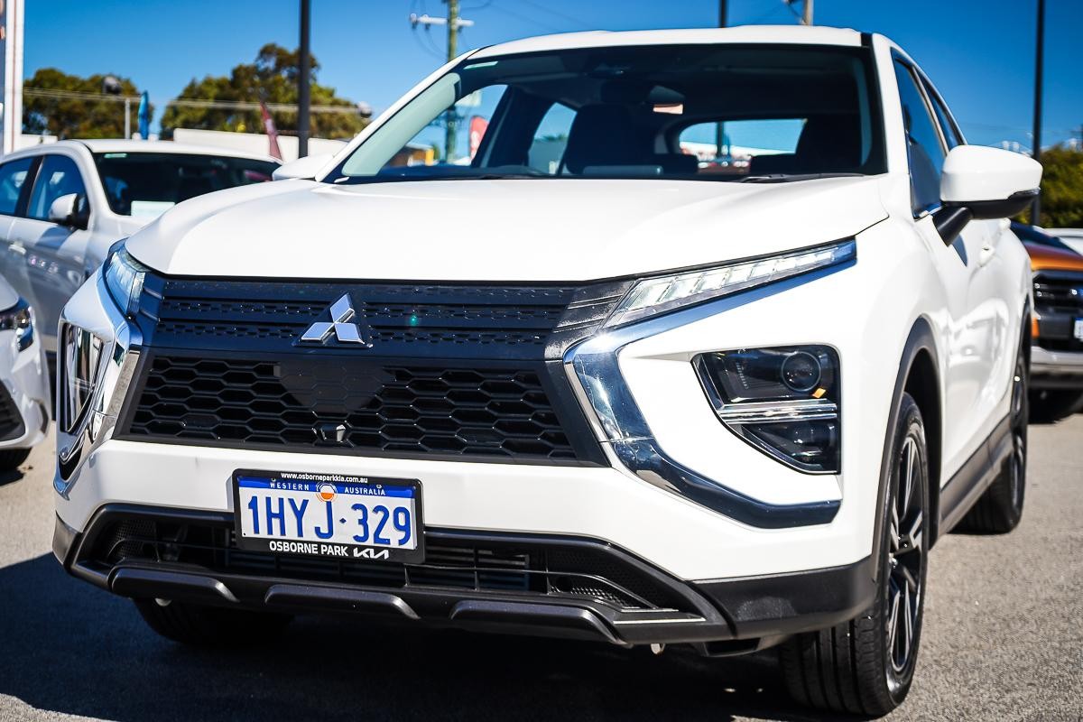 Mitsubishi Eclipse Cross image 4