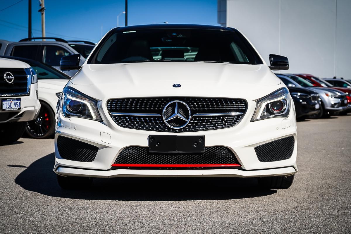 Mercedes Benz Cla-class image 3