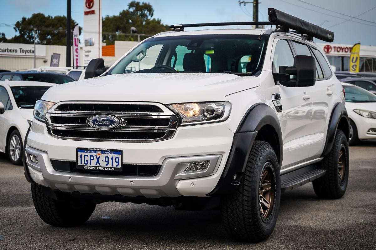 Ford Everest image 4
