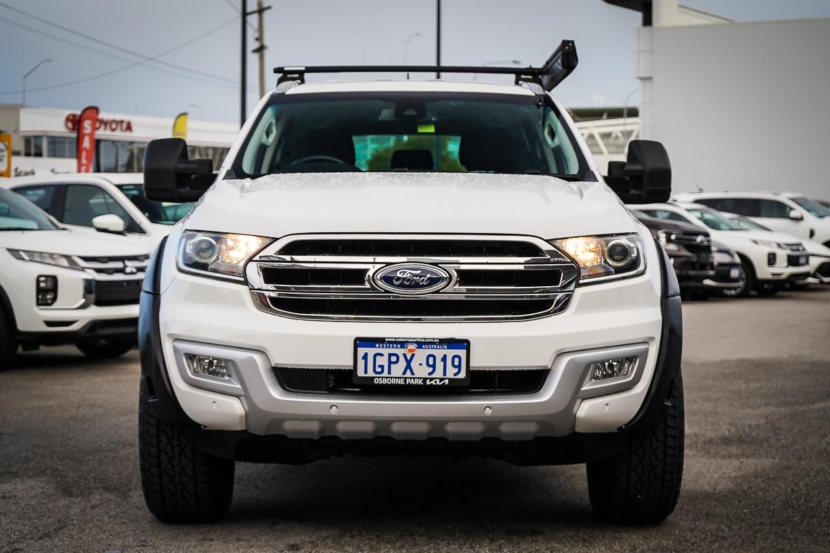 Ford Everest image 3