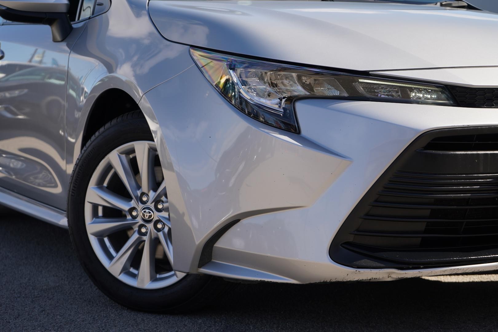 Toyota Corolla image 2
