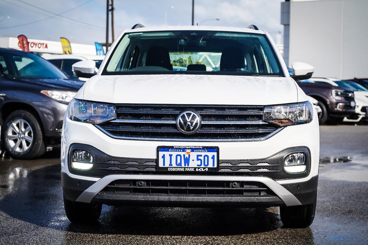 Volkswagen T-cross image 3