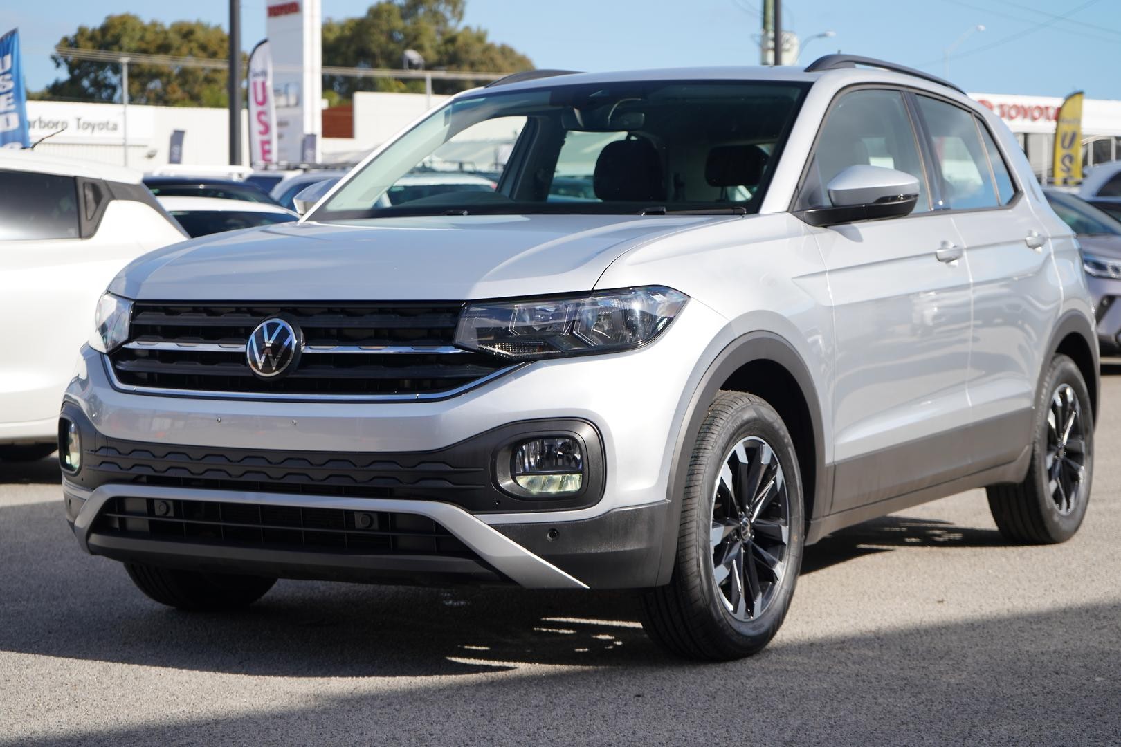 Volkswagen T-cross image 4
