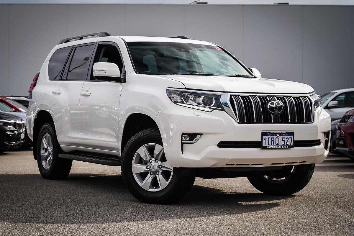 Toyota Landcruiser Prado image 1