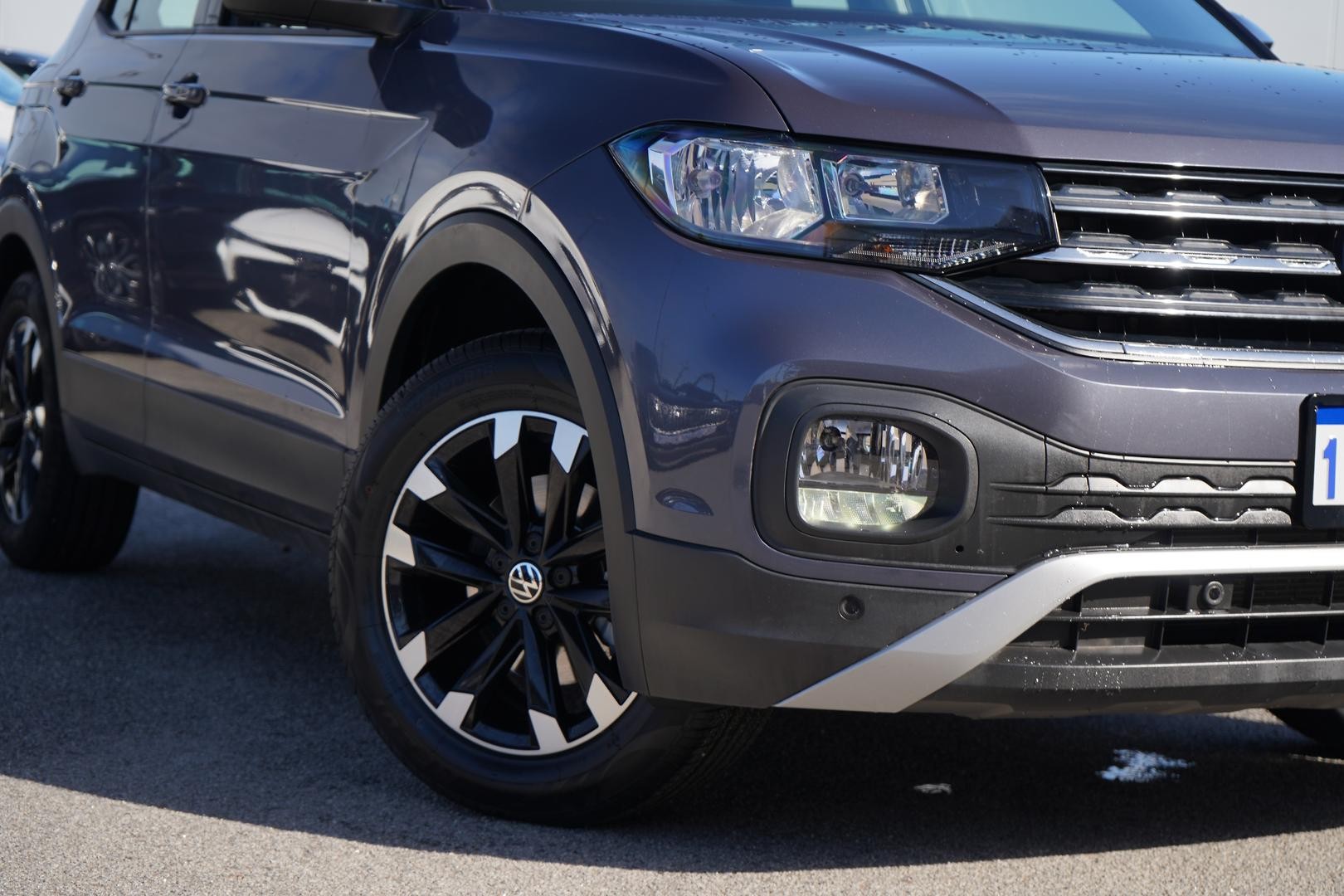 Volkswagen T-cross image 2