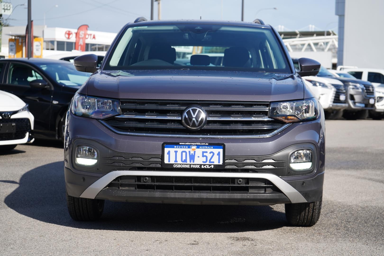 Volkswagen T-cross image 3