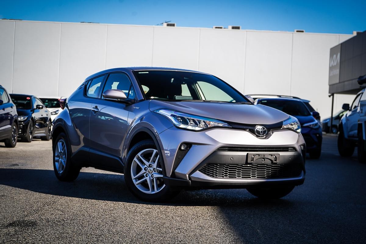 Toyota C-hr image 1