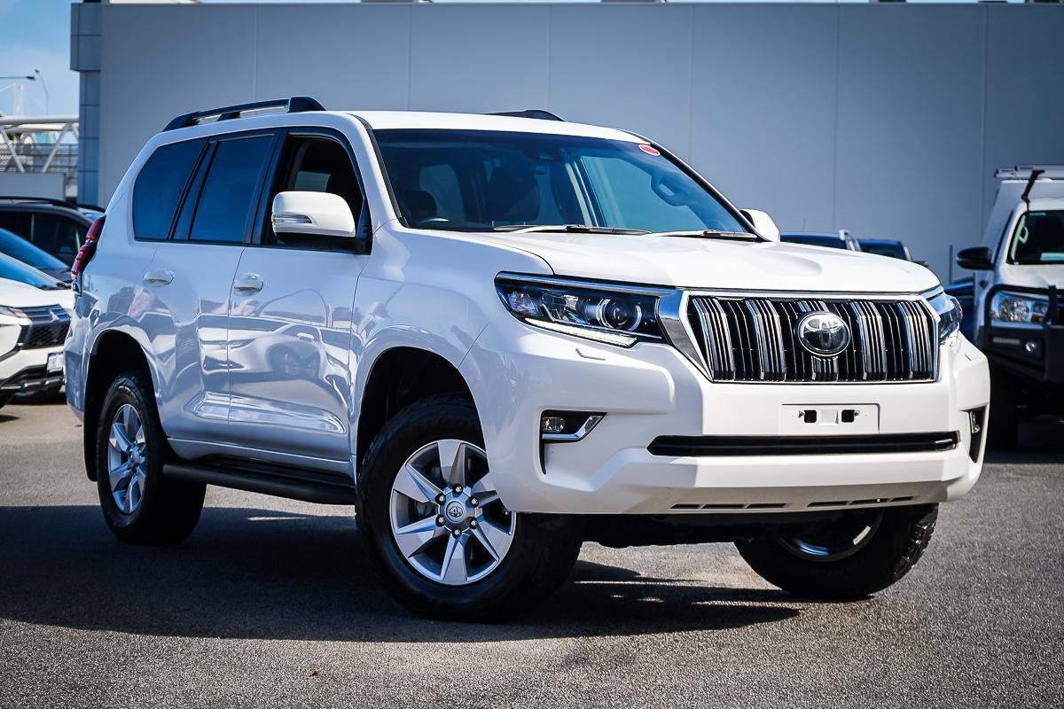 Toyota Landcruiser Prado image 1
