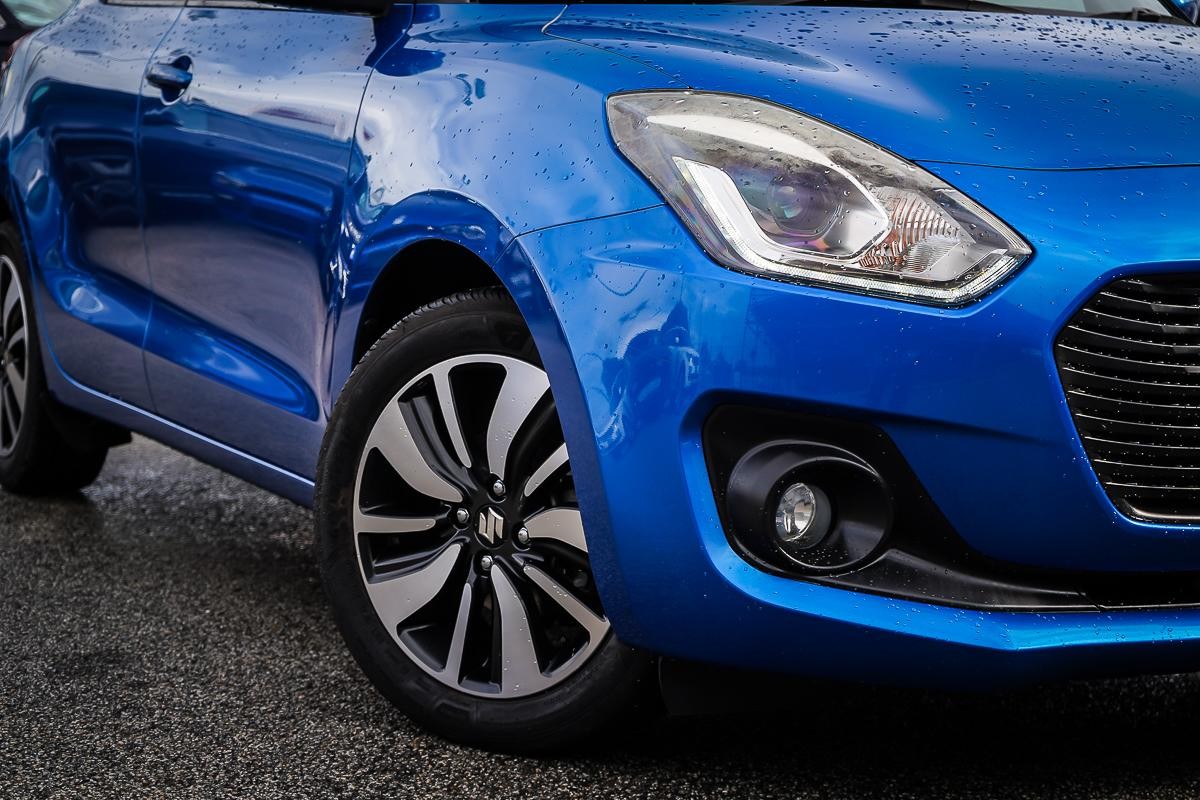 Suzuki Swift image 2