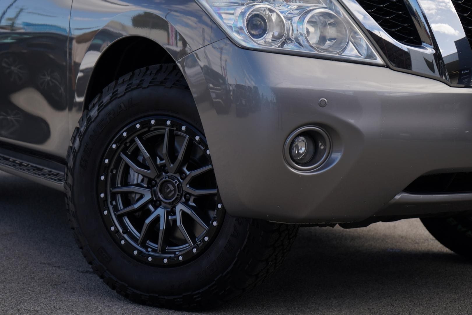 Nissan Patrol image 2