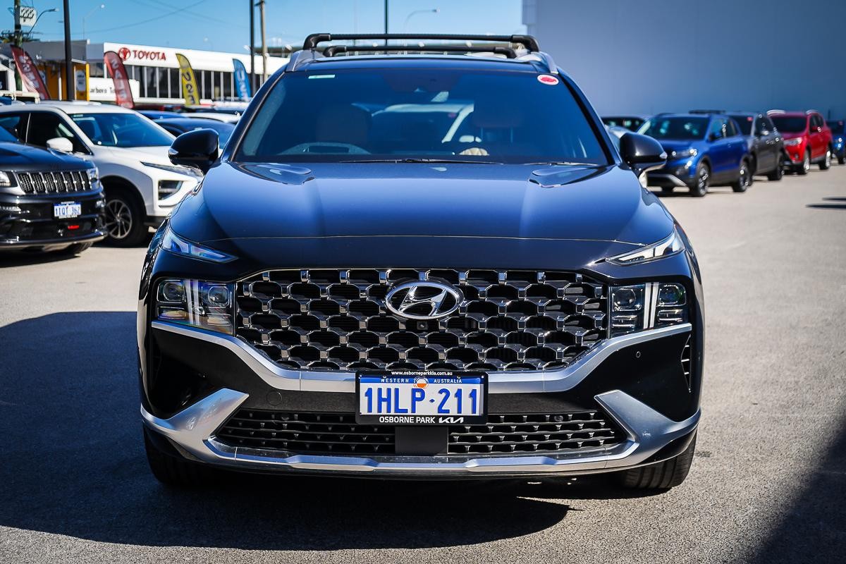 Hyundai Santa Fe image 4