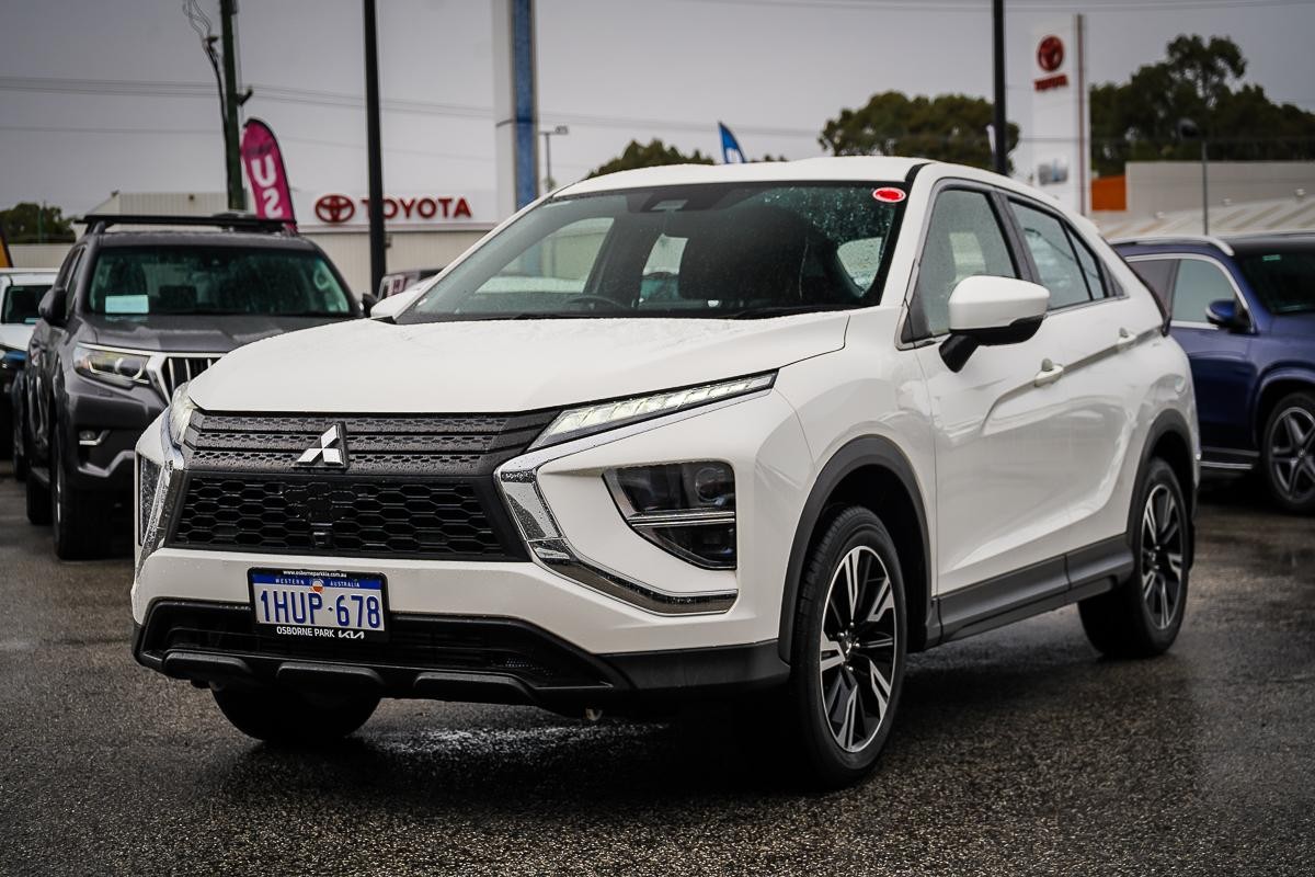 Mitsubishi Eclipse Cross image 4