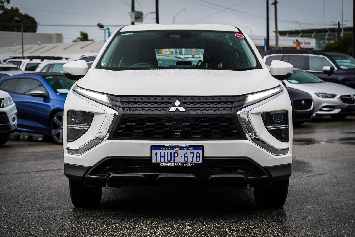 Mitsubishi Eclipse Cross image 3