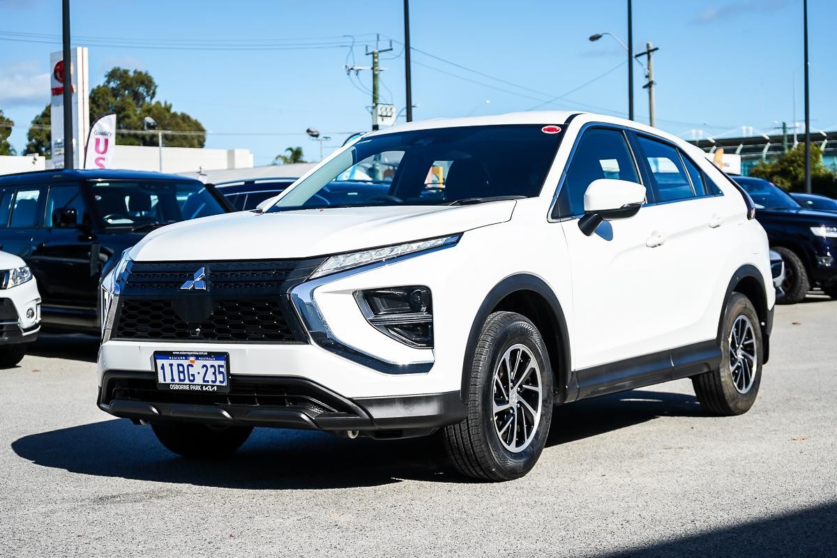 Mitsubishi Eclipse Cross image 4