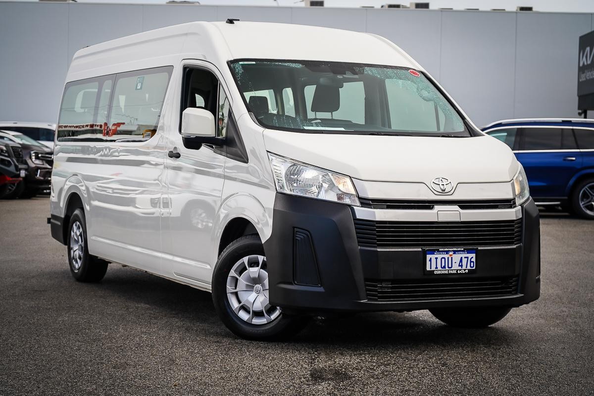 Toyota Hiace image 1