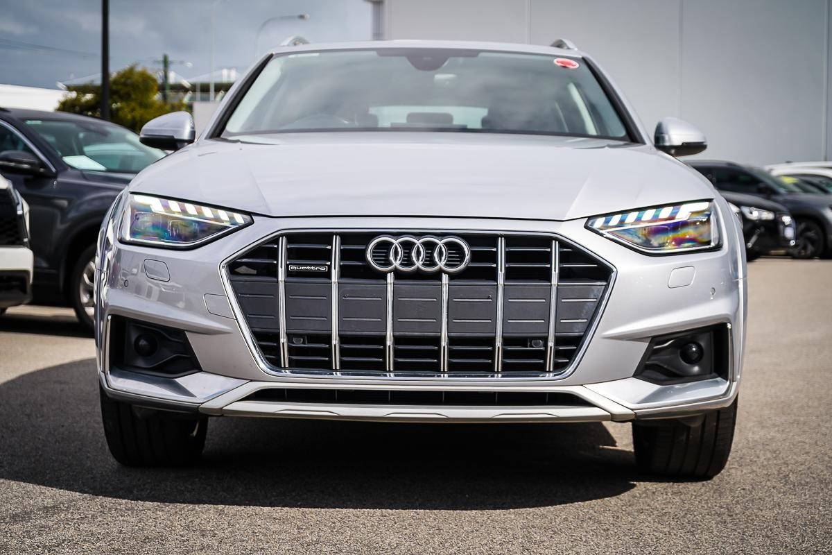 Audi A4 image 3