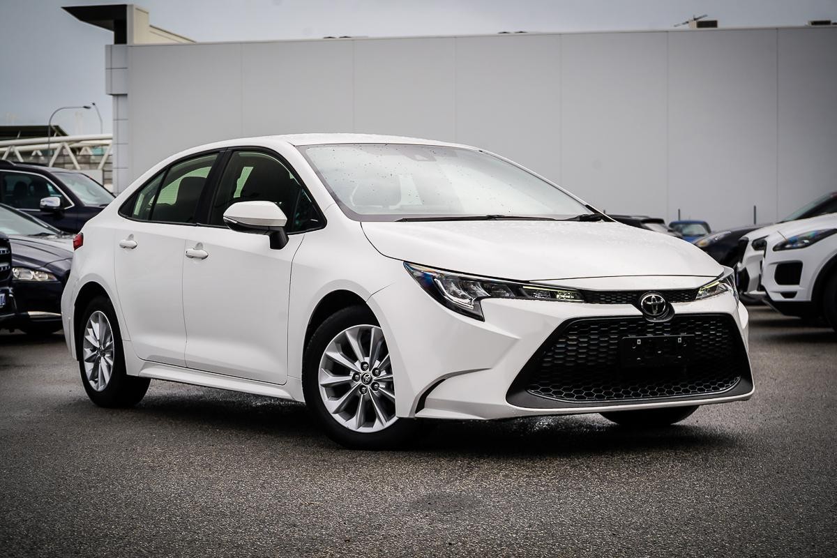 Toyota Corolla image 1