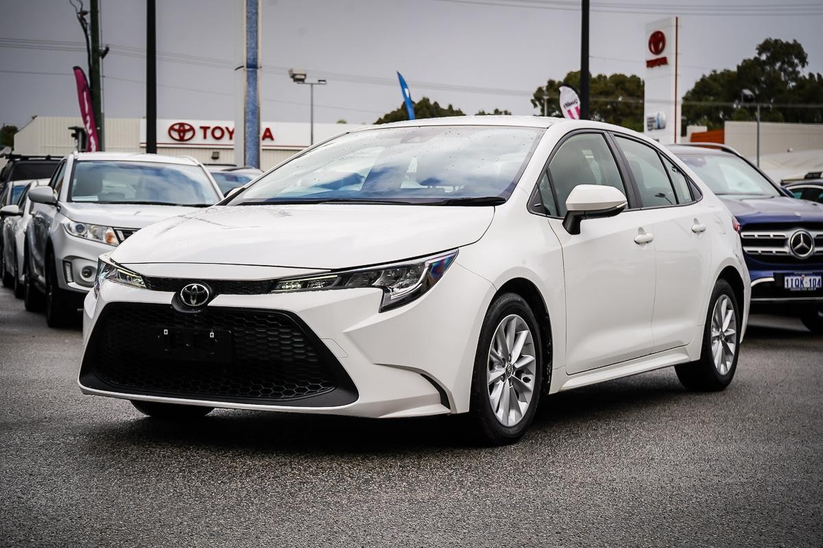 Toyota Corolla image 4