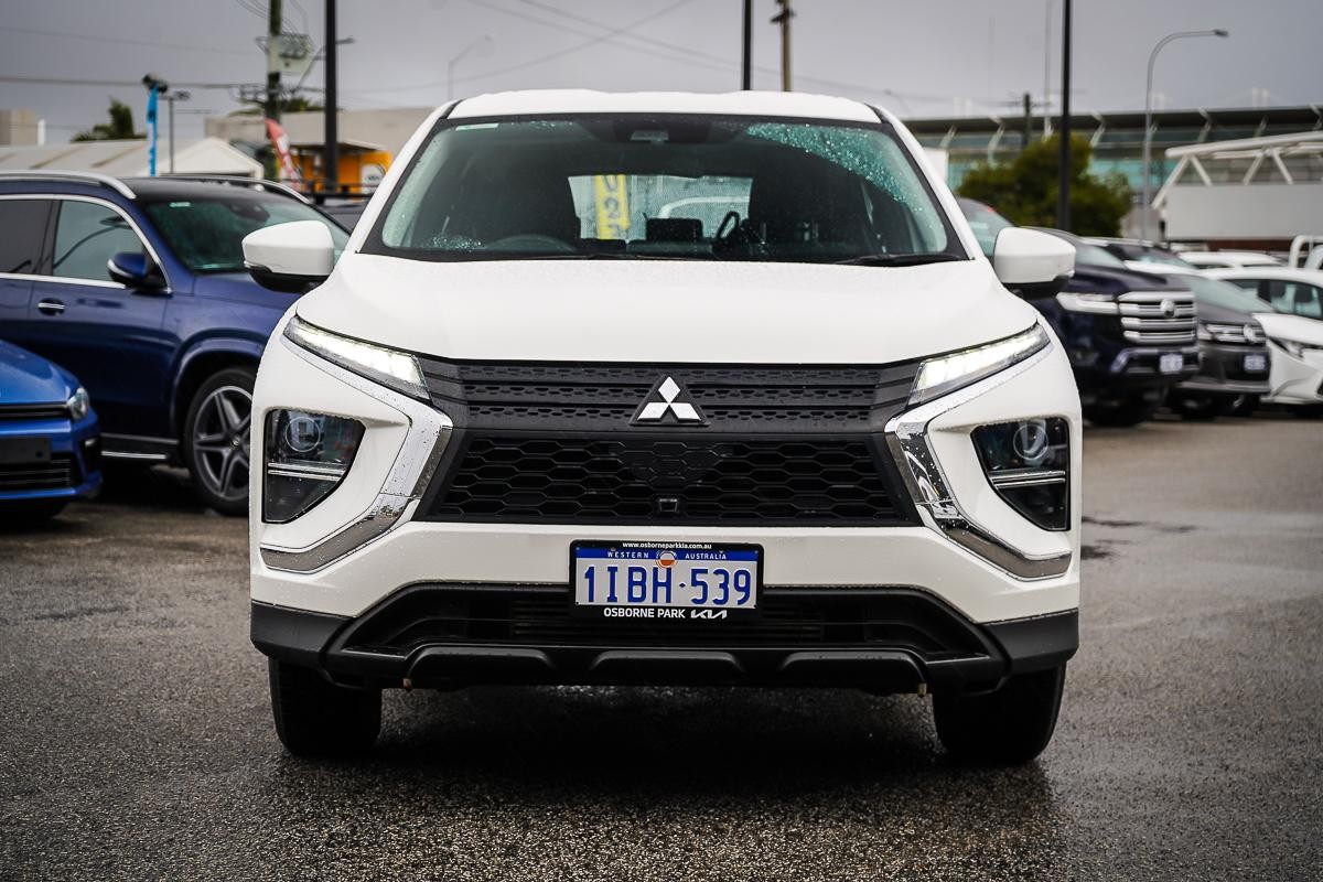 Mitsubishi Eclipse Cross image 3