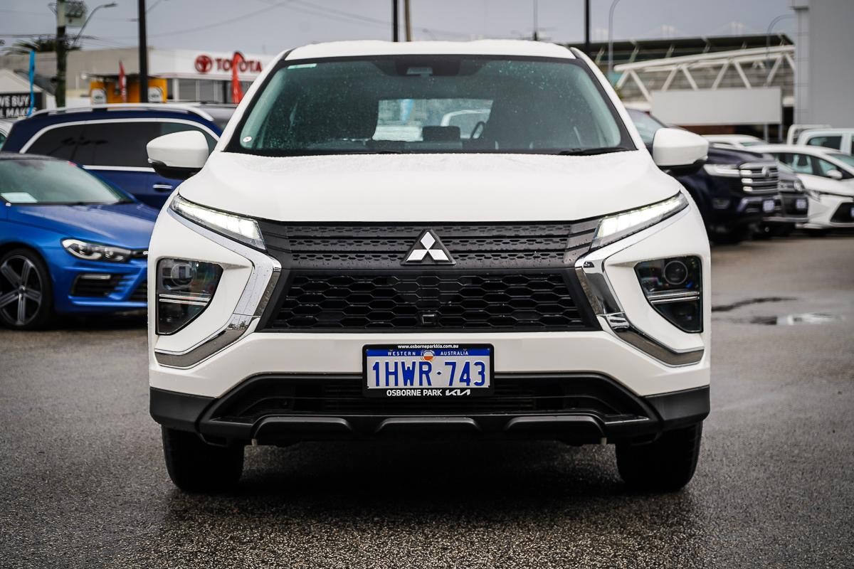 Mitsubishi Eclipse Cross image 3