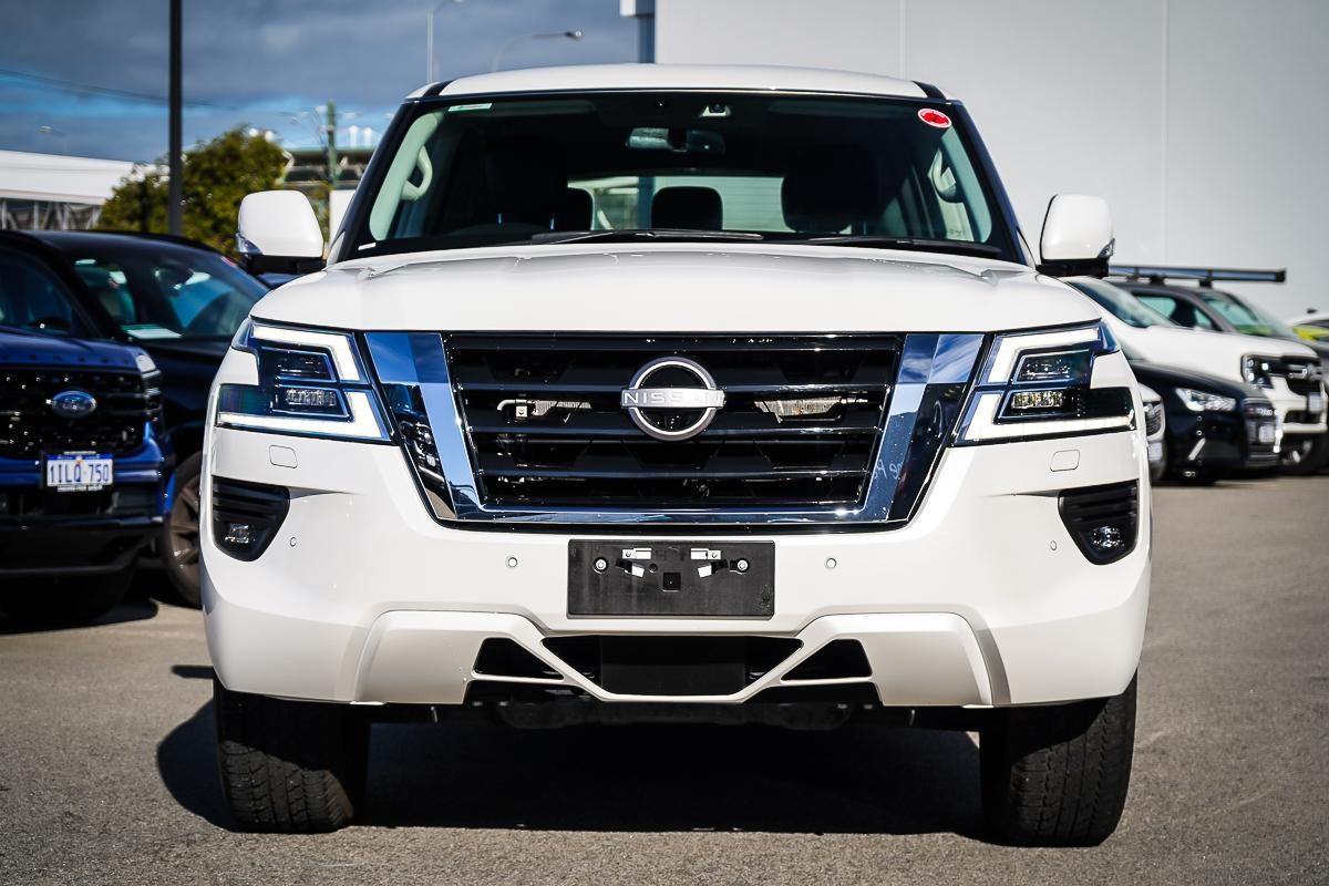 Nissan Patrol image 3