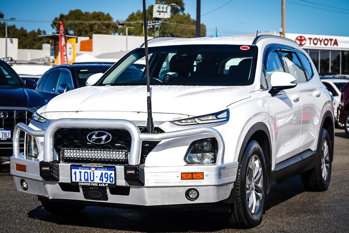 Hyundai Santa Fe image 4