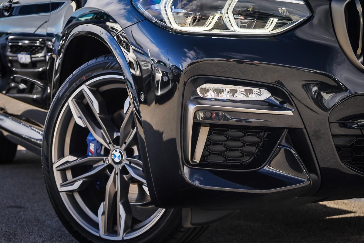 BMW X3 image 2