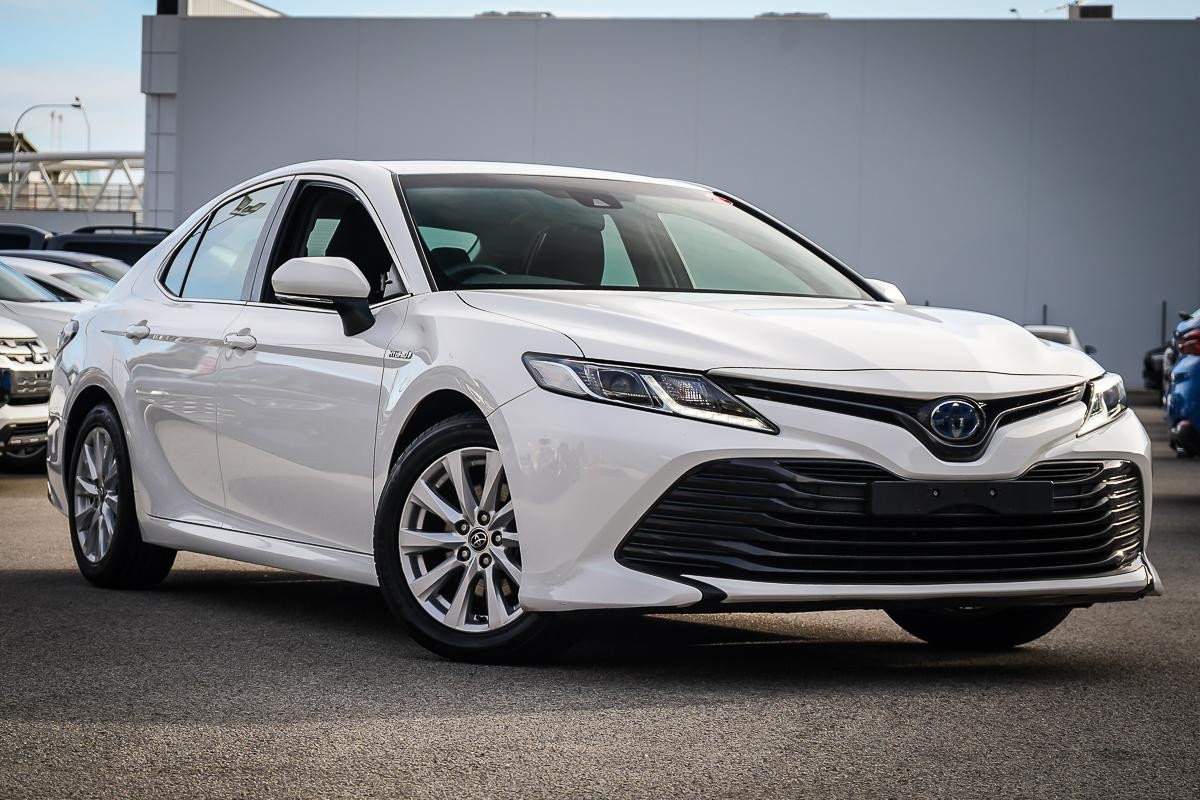 Toyota Camry image 1