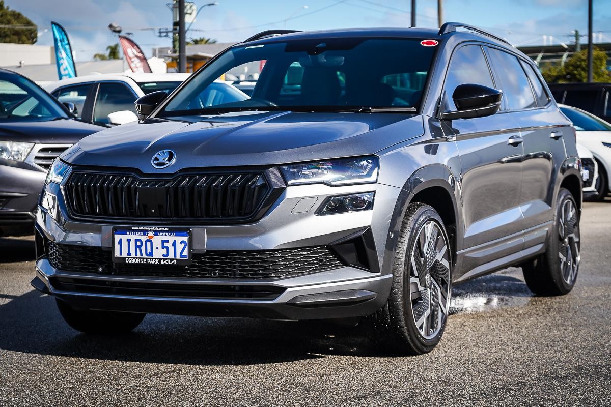 Skoda Karoq image 4